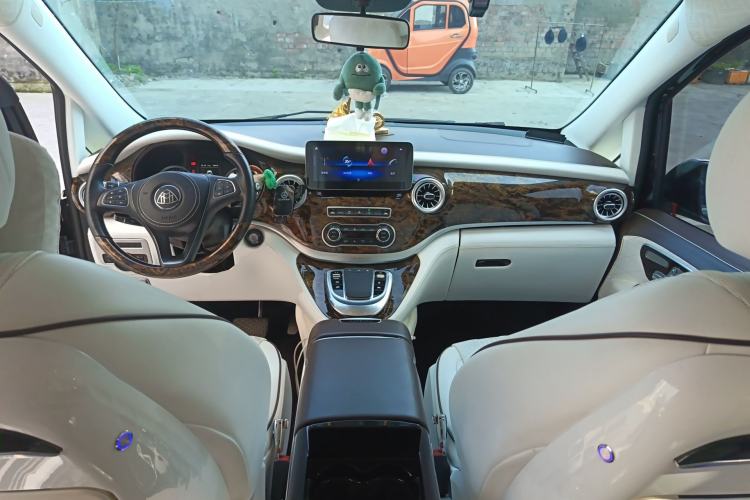 Used Mercedes-Benz Vito 2021 2.0T Business Version 7 Seats
