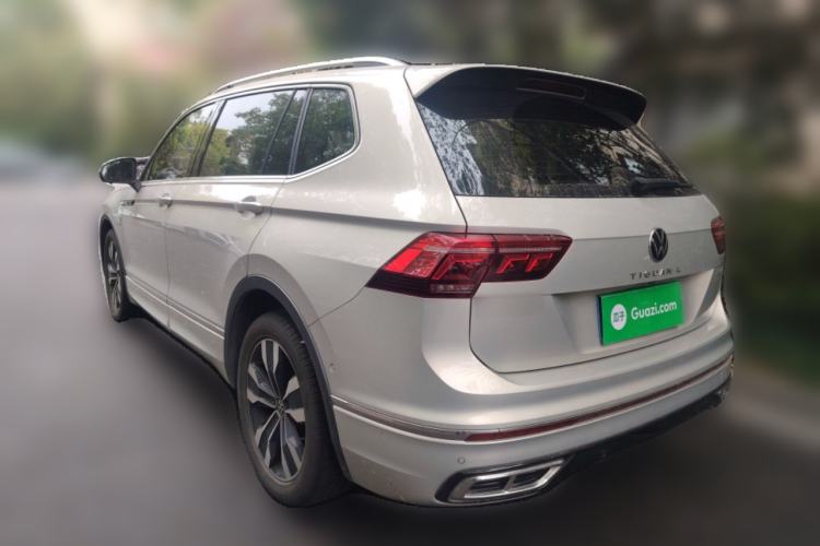 Used Volkswagen Tiguan L 2022 330TSI Automatic Two-Wheel Drive R-Line Enhanced Edition Rear Left 45 Deg