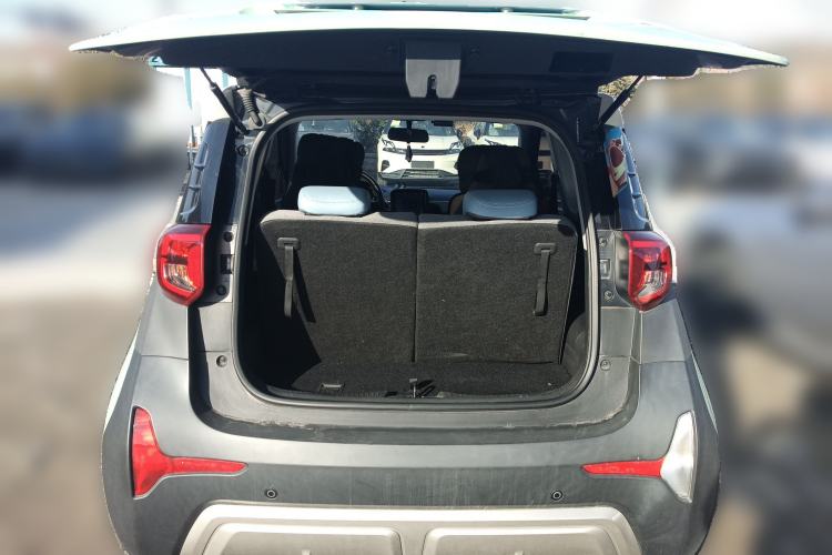 Used Chery Little Ant 2022 Restyled Version Sweet Pink Edition Half-Sugar Version 30.6 kWh 30 kW 301 km Trunk