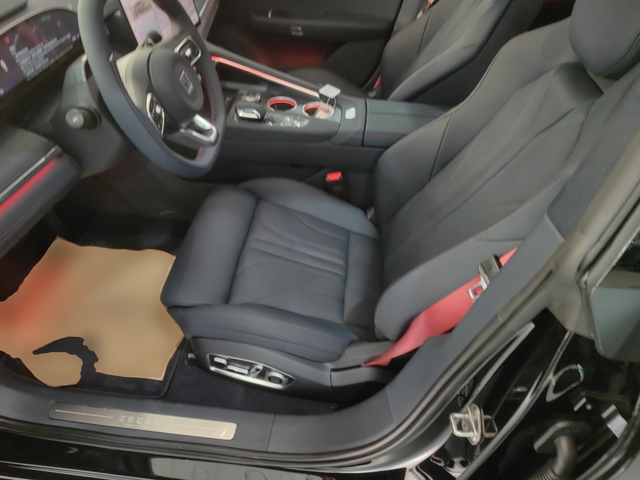 Переднее сиденье в автомобиле