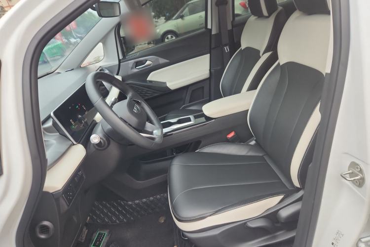 Used Geometry E Firefly 2024 401km Starlight
