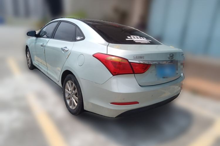 Used Hyundai Mistra 2014 1.8L Automatic Smart GLS
