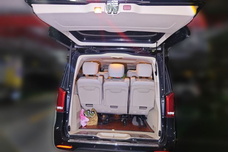 Used Mercedes-Benz V-Class 2020 V 260 L Long-wheelbase Luxury Edition