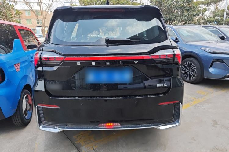 Used Geely Auto Haoyue L 2025 2.0T DCT Luxury Edition