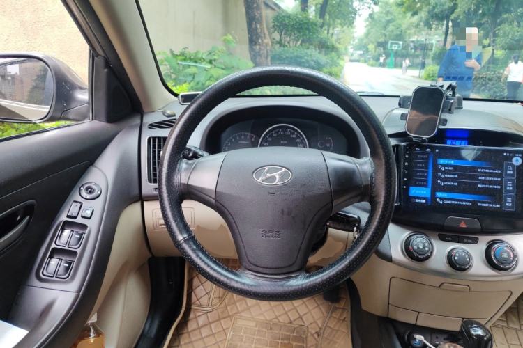 Used Hyundai Celesta 2011 1.6L Automatic Comfort Edition
