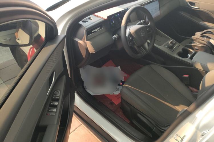 Used BYD Qin PLUS 2025 DM-i Smart Drive 55KM Leading Model
