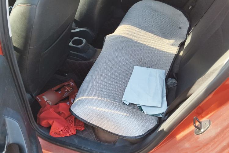 Used Volkswagen Polo 2016 1.4L Manual Fashion Model
