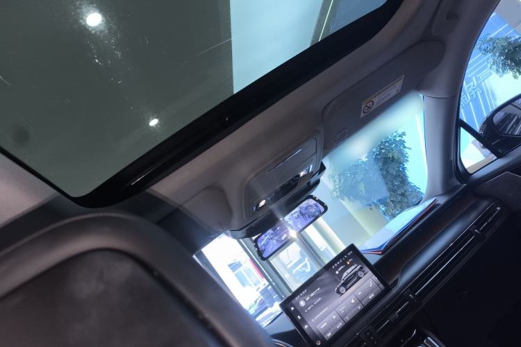 Used Lincoln Corsair 2021 2.0T Two-Wheel-Drive Luxury Edition
