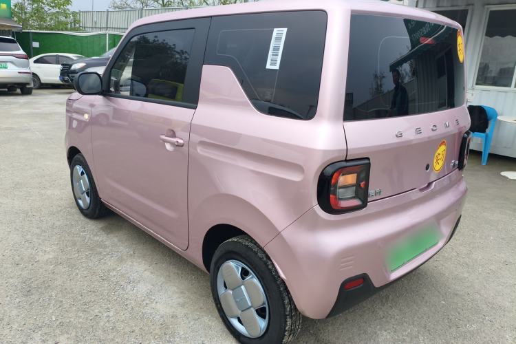 Used Geely Galaxy Panda 2024 Panda Mini 200km Endurance Bear