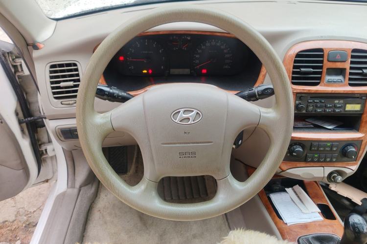 Used Hyundai Sonata 2004 2.0L Manual Standard Edition