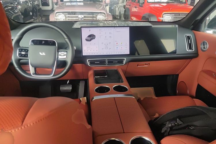 Used Li Auto L8 2025 Ultra Smart Refreshed Edition
