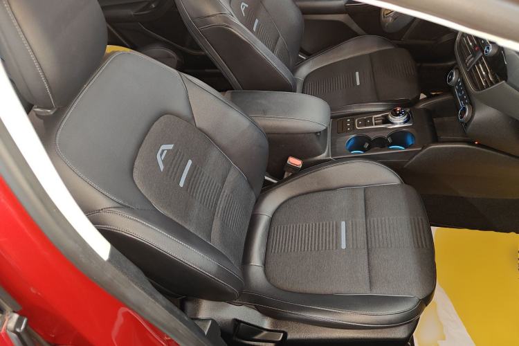 Used Ford Focus Active 2020 EcoBoost 180 Automatic Trendy Model Right Front Seat