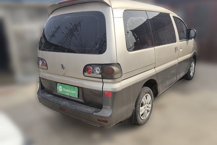 Used FORTHING Lingzhi 2015 V3 1.5L 7-Seater Comfort Model
