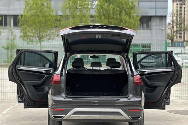 Used Volkswagen Tayron 2022 280TSI Two-Wheel Drive Luxury Smart Connectivity Version Trunk