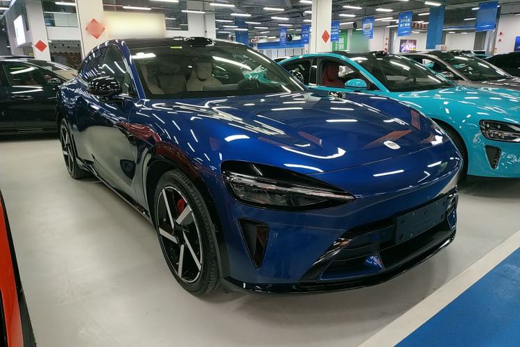 Used Xiaomi Auto YU7 2025 Ultra-Long Range High-Performance All-Wheel-Drive Max Edition
