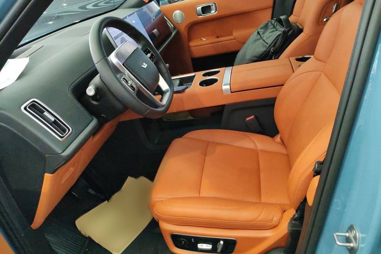 Used Li Auto L8 2023 Max model