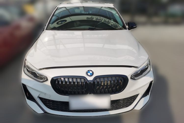 Used BMW 1 Series 2022 120i M Sport Night Edition Front