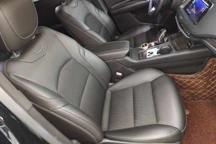 Used Cadillac XT4 2018 28T Two-Wheel Drive Tech Version