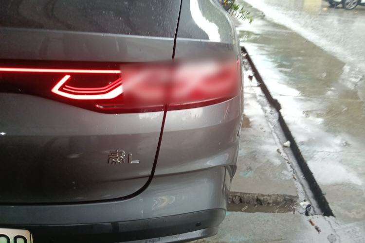 Used BYD Qin L 2024 DM-i 80KM Leading Model
