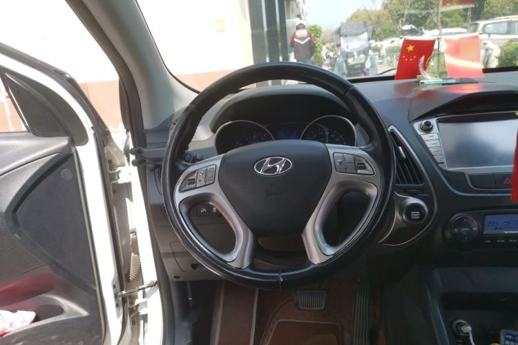 Used Hyundai ix35 2015 2.0L Automatic 2WD Smart Type China IV
