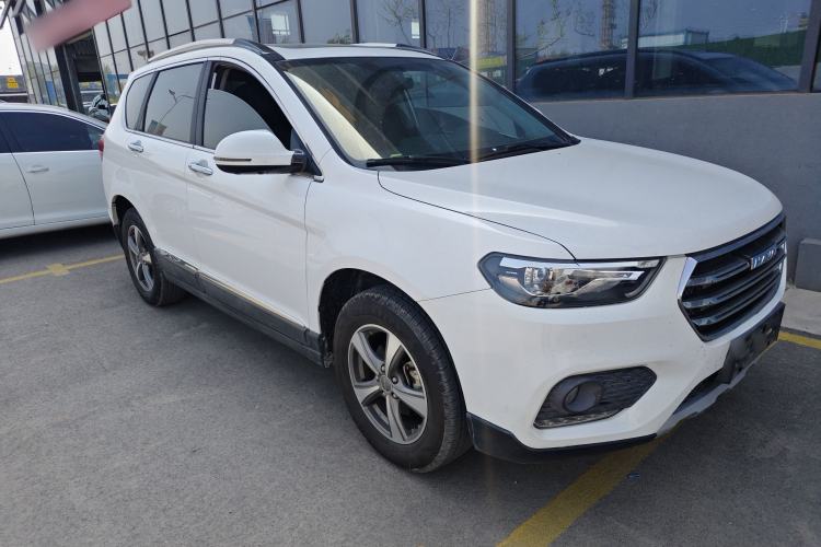 Used Haval H6 2017 Blue Label Sport Edition 1.5T Manual Two-Wheel Drive Elite Model Front Right 45 Deg