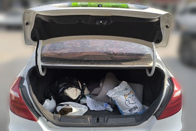 Used Geely Auto Emgrand 2017 Sedan Million Edition 1.5L Manual Luxury Model