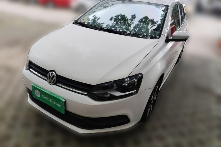 Used Volkswagen Polo 2014 1.4L Manual Fashion Edition