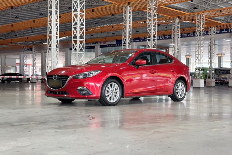 Used Mazda 3 Axela 2016 Sedan 1.5L Automatic Luxury Model