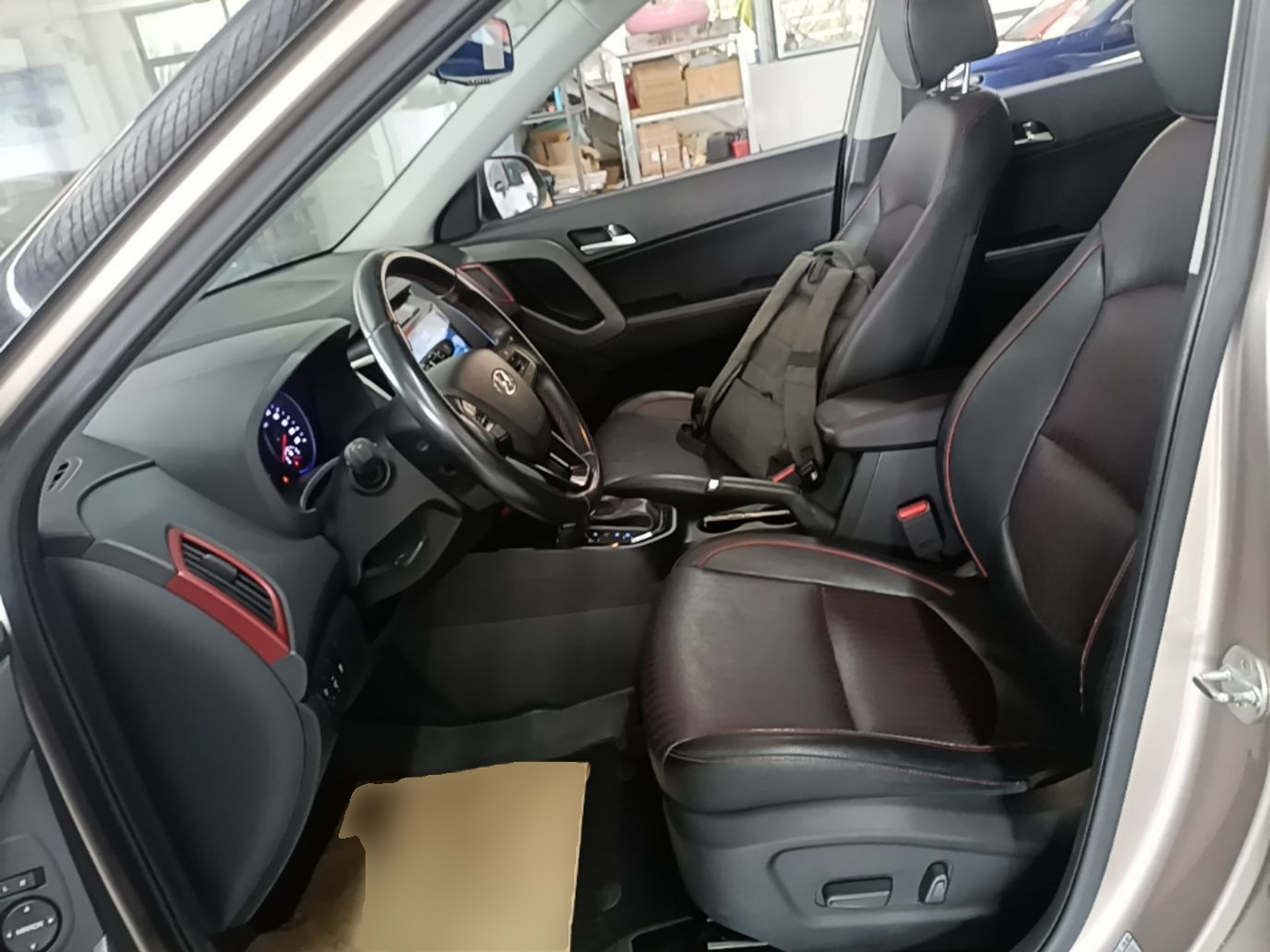 Interior delantero