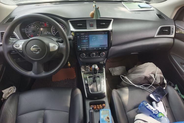 Used Nissan Sylphy 2016 1.6 XL CVT Luxury Edition Center Console