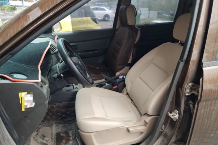 Used Wuling Hongguang 2014 1.5L S Standard Version Left Front Seat