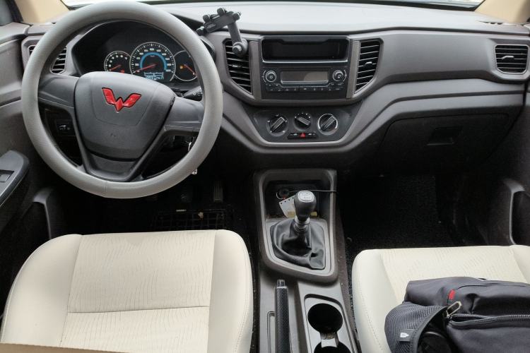 Used Wuling Hongguang V 2022 1.5L Enjoy Edition Hydraulic Power Steering LAR
