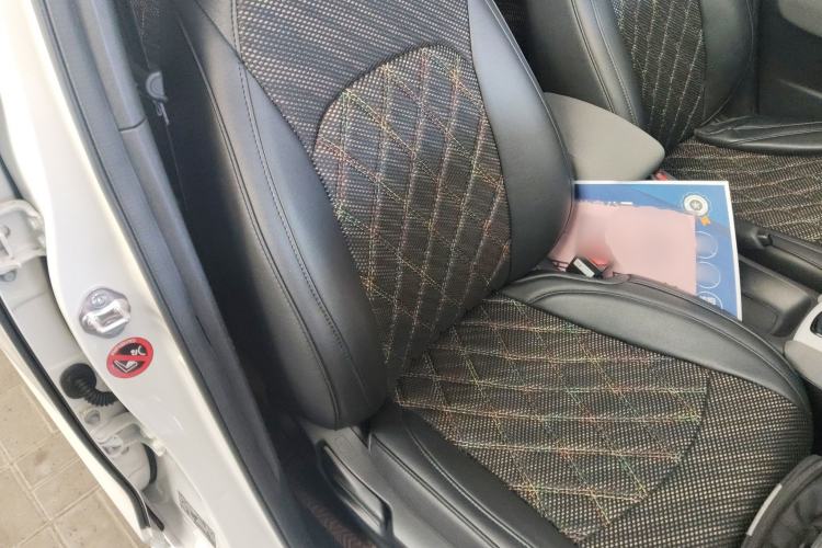Used Honda LIFE 2021 1.5L CVT SPO-SS Dynamic Edition Right Front Seat