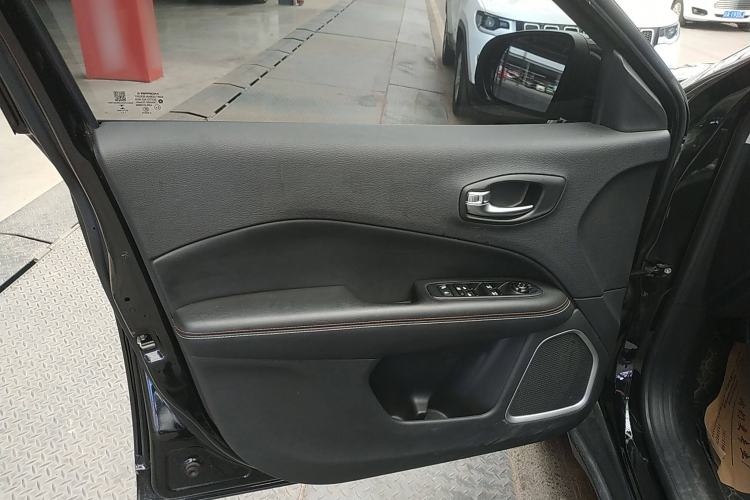 Used Jeep Compass 2017 200T Automatic Family Edition