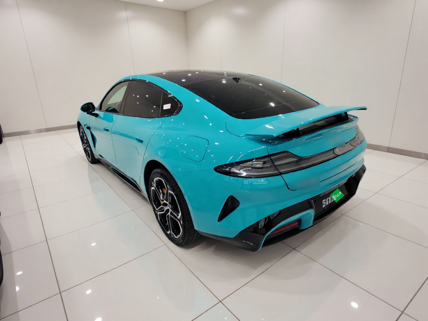 Xiaomi Auto SU7 2024 Four-Wheel Drive Ultra-Long Range Advanced Intelligent Driving Max Edition — снимка 4