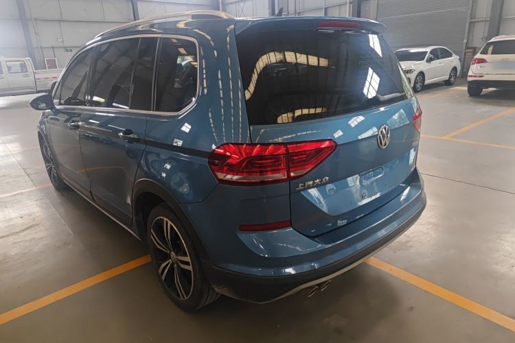 Used Volkswagen Touran 2021 Volkswagen Touran L 280TSI DSG Boundary Edition 7-Seater