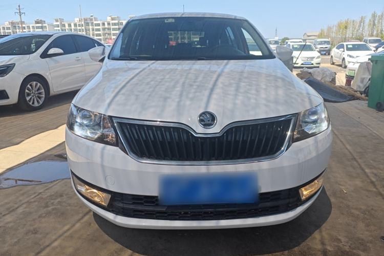 Used Skoda Rapid Spaceback 2016 Revised 1.6L Automatic Chuanxing Version