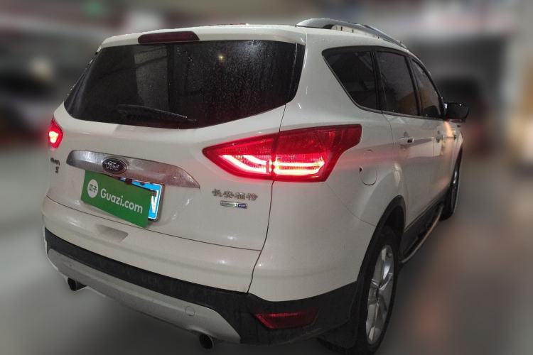 Used Ford Kuga 2013 2.0L GTDi Four-Wheel-Drive Sport Model
