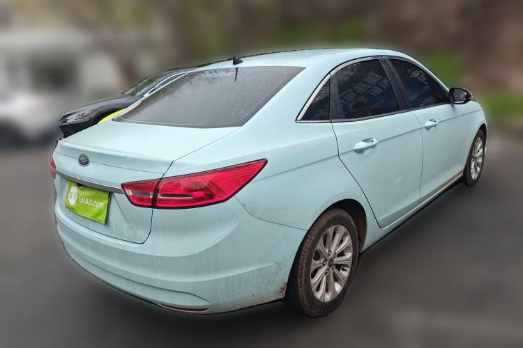 Used Ford Escort 2015 1.5L Automatic Fashion Model
