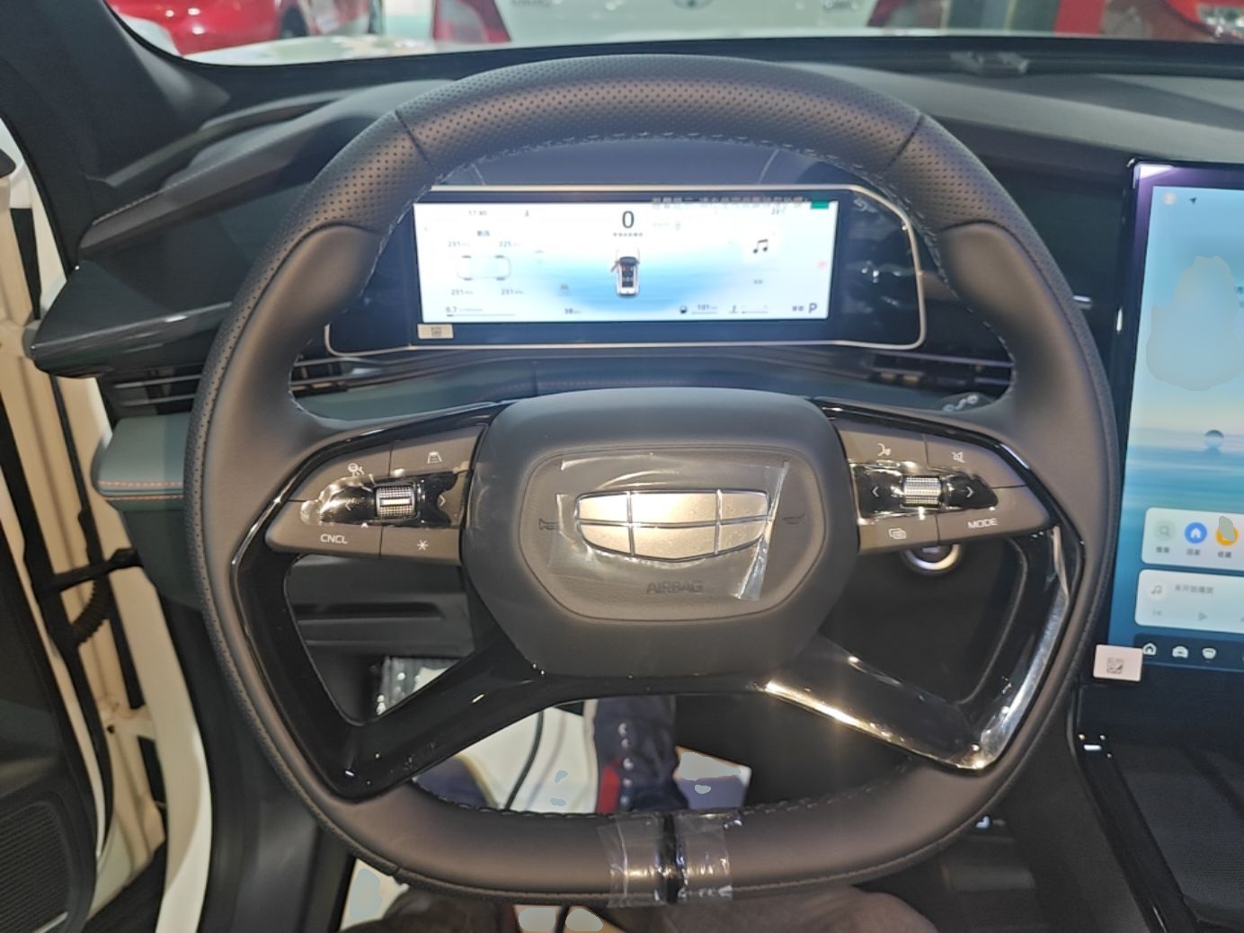 Geely Auto Emgrand X7 Sport 2024 1.5TD Smart Connect+ — снимка 13