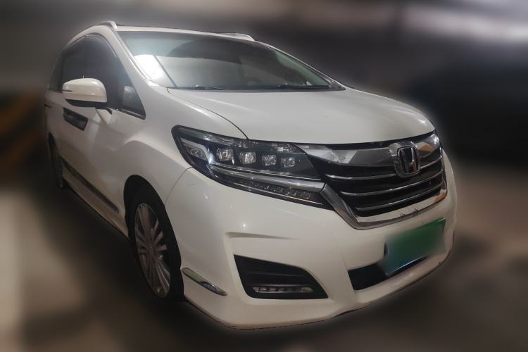 Used Honda Elysion 2016 2.4L Luxury Edition Front Right 45 Deg