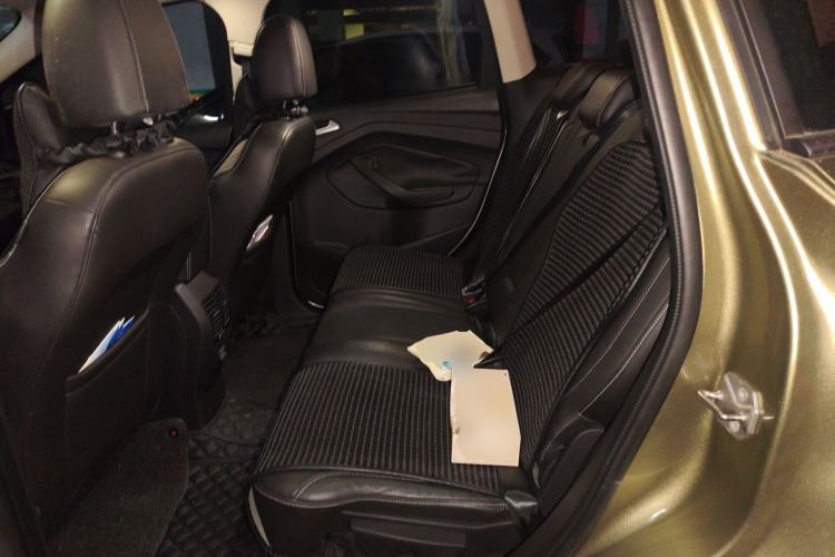 Used Ford Kuga 2013 1.6L GTDi Two-Wheel-Drive Trend Model Left Rear Seat