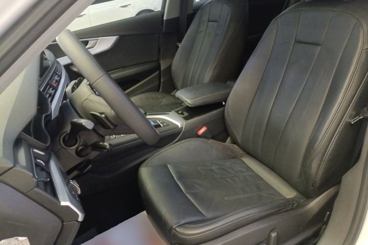 Used Audi A4L 2018 30th Anniversary Edition 40 TFSI Fashion Model