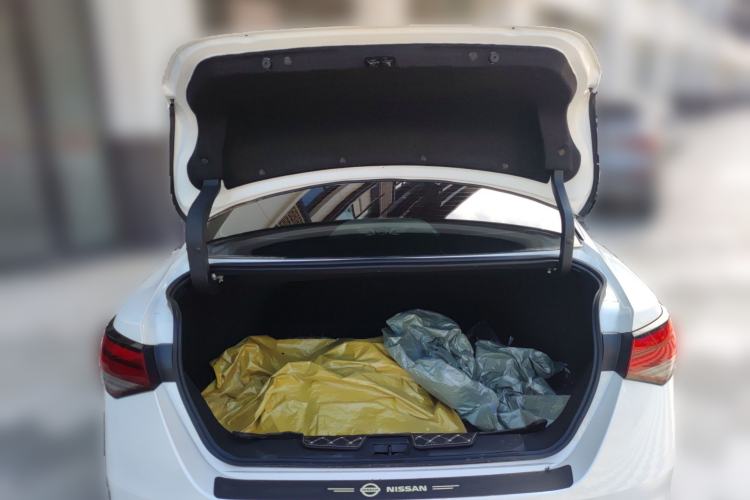 Used Nissan Sylphy 2026 Model 1.6L CVT Worry-Free Edition Trunk