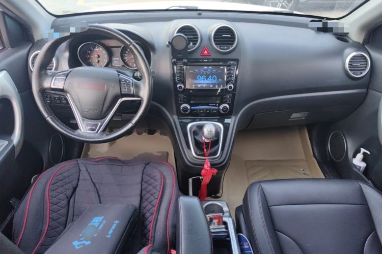 Used Haval H6 2015 Upgraded Model 1.5T Manual Two-Wheel Drive Elite Version