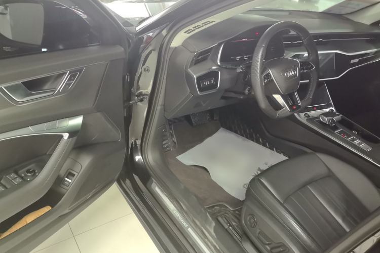 Used Audi A6 2021 allroad quattro Explorer 55 TFSI Prestige Off-Road Model