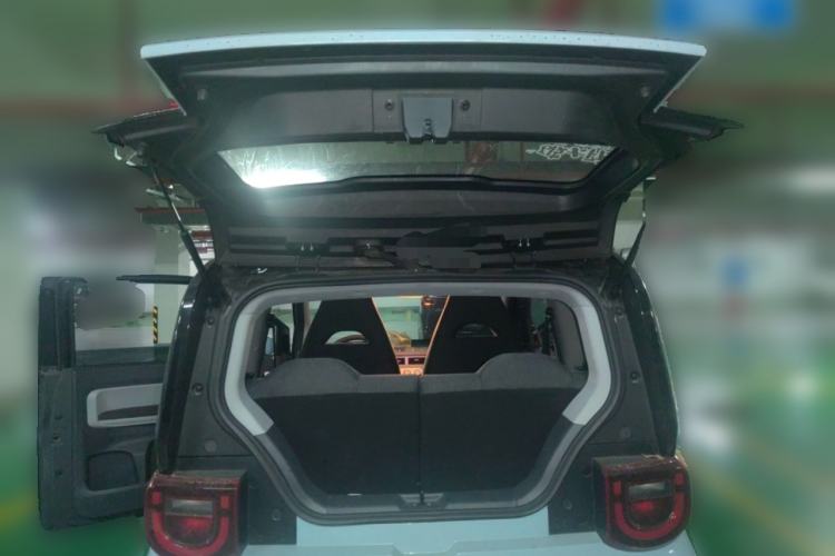 Used Chery QQ Ice Cream 2022 170km Sundae Phosphate Lithium-Ion