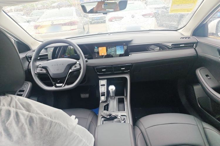 Used Roewe i5 2026 Model 1.5L CVT Luxury Version