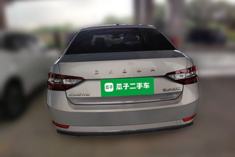 Used Skoda Superb 2018 TSI330 DSG Luxury Edition China VI Standard Rear