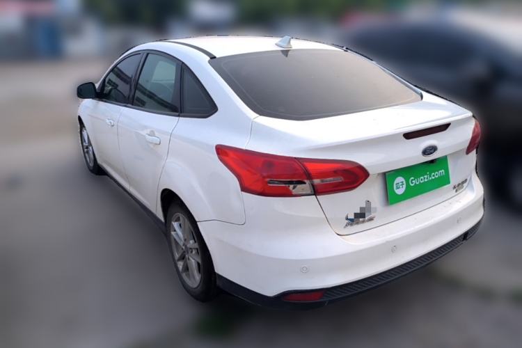 Used Ford Focus 2018 Sedan Classic EcoBoost 125 Automatic Supercharged Style SmartDrive Edition
